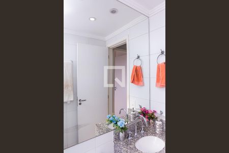 Apartamento à venda com 60m², 2 quartos e 1 vaga Apartamento à venda com 60m², 2 quartos e 1 vagaBanheiro