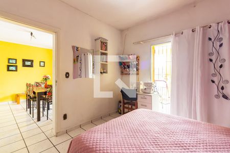 Casa à venda com 325m², 5 quartos e 4 vagas Casa à venda com 325m², 5 quartos e 4 vagasQuarto 3