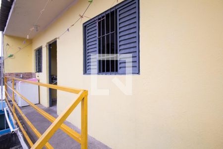 Casa à venda com 320m², 1 quarto e 1 vaga Casa à venda com 320m², 1 quarto e 1 vagaVaranda