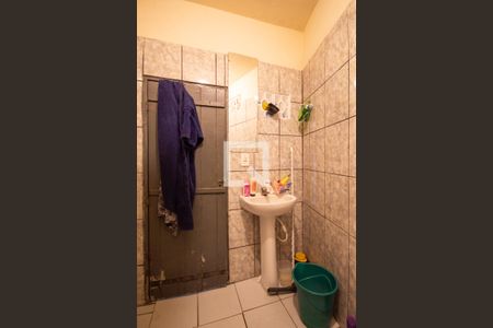 Banheiro de casa à venda com 1 quarto, 320m² em Padroeira, Osasco