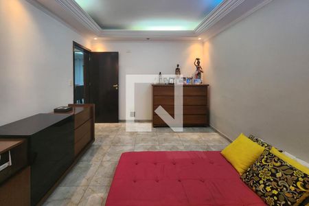 Casa à venda com 215m², 4 quartos e 6 vagas Casa à venda com 215m², 4 quartos e 6 vagasQuarto 1