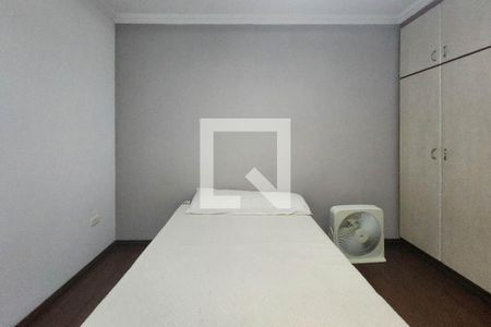 Casa à venda com 215m², 4 quartos e 6 vagas Casa à venda com 215m², 4 quartos e 6 vagasSuíte 2