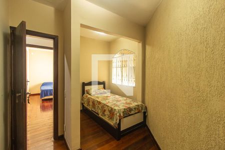 Casa de condomínio para alugar com 417m², 4 quartos e 3 vagasQuarto 3