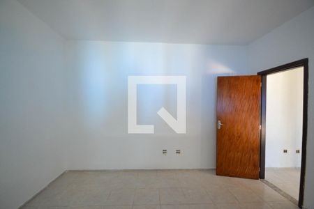 Quarto
 de casa para alugar com 3 quartos, 180m² em Parque São Bernardo, Belford Roxo