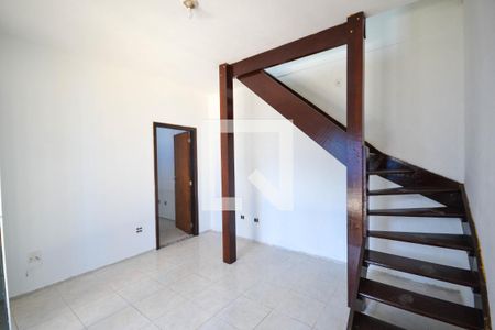 Sala
 de casa para alugar com 3 quartos, 180m² em Parque São Bernardo, Belford Roxo