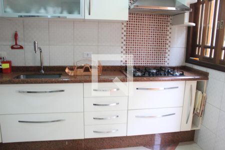 Casa para alugar com 260m², 4 quartos e 4 vagasCozinha