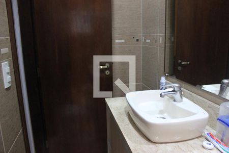 Casa para alugar com 260m², 4 quartos e 4 vagasBanheiro da Suíte 3