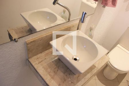 Casa para alugar com 260m², 4 quartos e 4 vagasLavabo