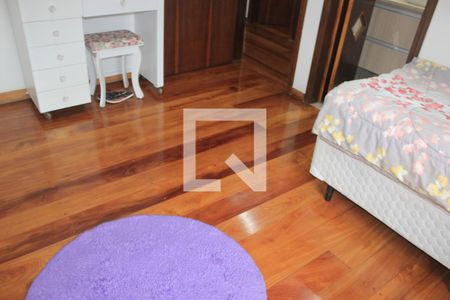 Casa para alugar com 260m², 4 quartos e 4 vagasSuíte 2