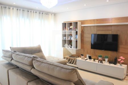 Sala de casa para alugar com 4 quartos, 260m² em Vila Milton, Guarulhos