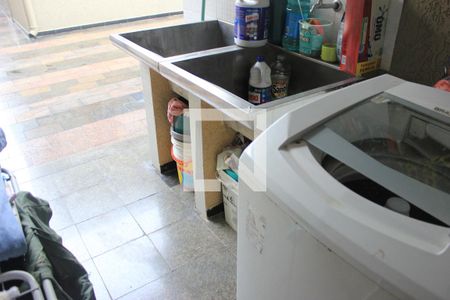 Casa para alugar com 260m², 4 quartos e 4 vagasLavanderia