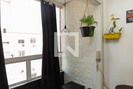 Sacada/Churrasqueira de apartamento à venda com 2 quartos, 48m² em Protásio Alves, Porto Alegre