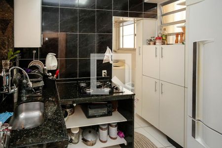 Apartamento à venda com 53m², 2 quartos e sem vaga Apartamento à venda com 53m², 2 quartos e sem vagaCozinha