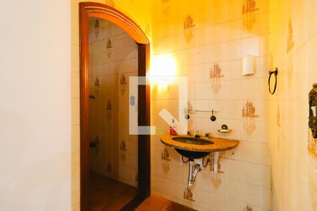 Casa para alugar com 250m², 3 quartos e 5 vagasLavabo