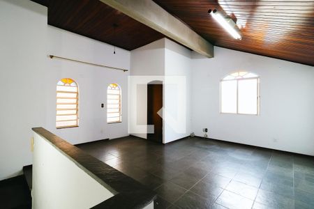Casa para alugar com 250m², 3 quartos e 5 vagasSala 2