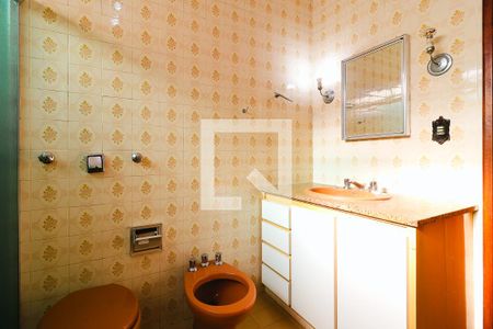 Casa para alugar com 250m², 3 quartos e 5 vagasBanheiro