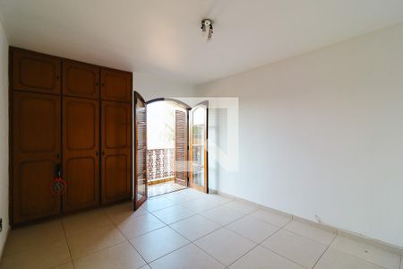 Casa para alugar com 250m², 3 quartos e 5 vagasquarto 3