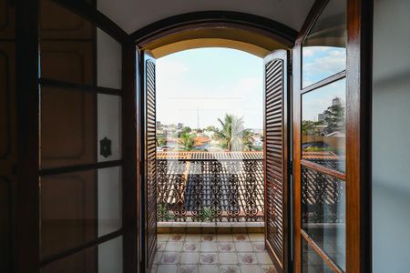 Casa para alugar com 250m², 3 quartos e 5 vagasSacada