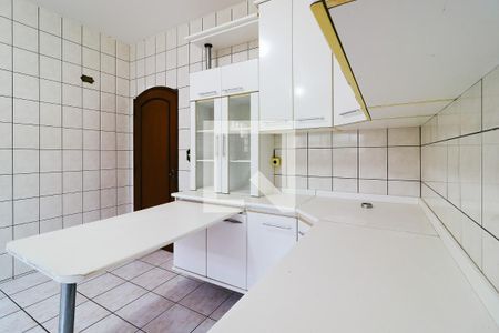 Casa para alugar com 250m², 3 quartos e 5 vagasCozinha