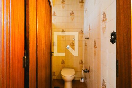 Casa para alugar com 250m², 3 quartos e 5 vagasLavabo