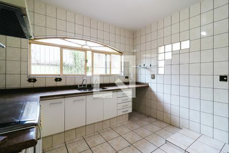 Casa para alugar com 250m², 3 quartos e 5 vagasCozinha