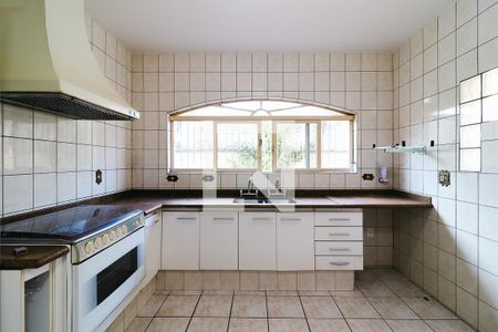 Casa para alugar com 250m², 3 quartos e 5 vagasCozinha