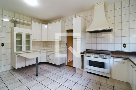 Casa para alugar com 250m², 3 quartos e 5 vagasCozinha