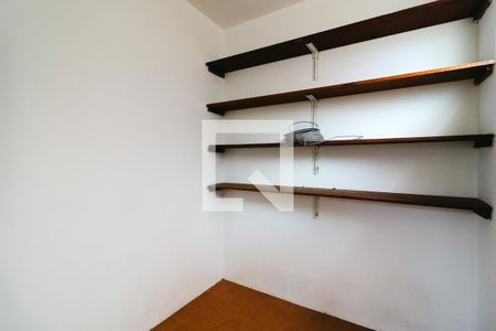 Casa para alugar com 250m², 3 quartos e 5 vagasDespensa