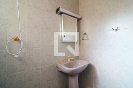 Casa para alugar com 250m², 3 quartos e 5 vagasBanheiro 2