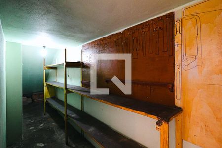 Casa para alugar com 250m², 3 quartos e 5 vagasQuarto de ferramentas