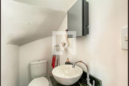 Lavabo  de apartamento à venda com 2 quartos, 55m² em Vila Ré, São Paulo