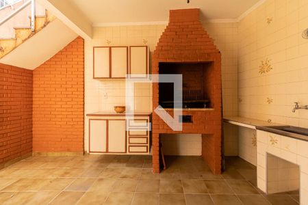 Casa à venda com 200m², 3 quartos e 2 vagas Casa à venda com 200m², 3 quartos e 2 vagasÁrea da Churrasqueira