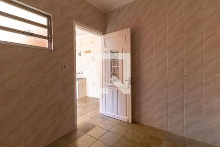 Casa à venda com 200m², 3 quartos e 2 vagas Casa à venda com 200m², 3 quartos e 2 vagasQuarto 3