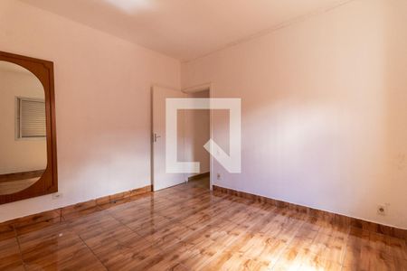 Casa à venda com 200m², 3 quartos e 2 vagas Casa à venda com 200m², 3 quartos e 2 vagasSuíte