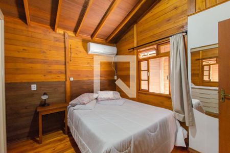 Quarto 1 de casa para alugar com 2 quartos, 82m² em Porto da Lagoa, Florianópolis