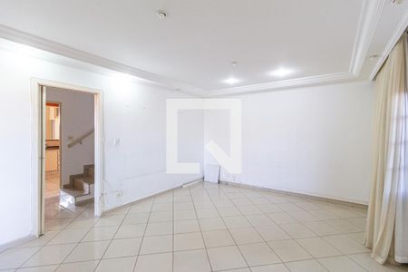 Sala de casa à venda com 3 quartos, 198m² em Vila Osasco, Osasco