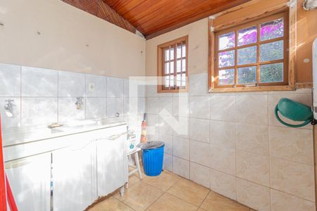 Casa à venda com 198m², 3 quartos e 3 vagas Casa à venda com 198m², 3 quartos e 3 vagasÁrea de serviço