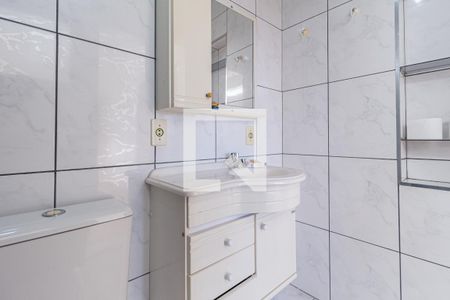 Casa à venda com 198m², 3 quartos e 3 vagas Casa à venda com 198m², 3 quartos e 3 vagasBanheiro da suíte