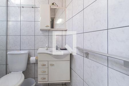 Casa à venda com 198m², 3 quartos e 3 vagas Casa à venda com 198m², 3 quartos e 3 vagasBanheiro de serviço