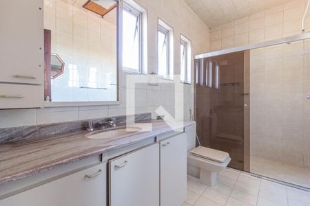 Casa à venda com 198m², 3 quartos e 3 vagas Casa à venda com 198m², 3 quartos e 3 vagasBanheiro