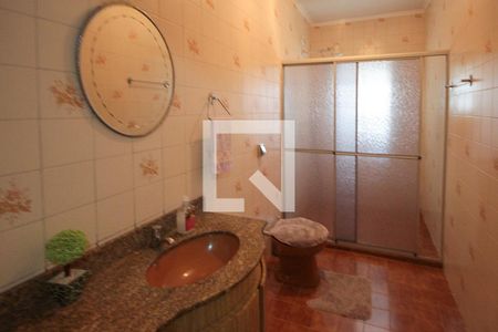 Casa à venda com 360m², 3 quartos e 5 vagasBanheiro social