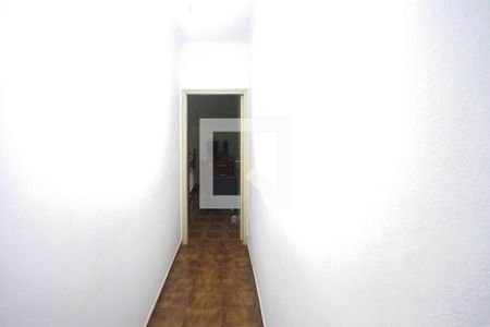 Casa à venda com 360m², 3 quartos e 5 vagasCorredor suíte 02