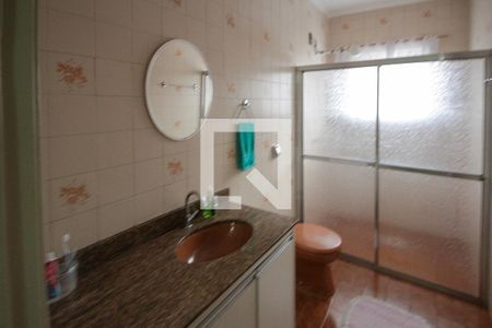 Casa à venda com 360m², 3 quartos e 5 vagasBanheiro da Suíte 02