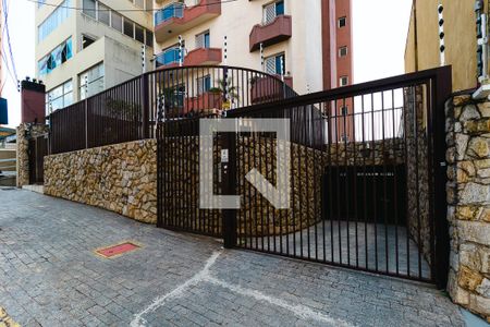 Apartamento para alugar com 80m², 2 quartos e 2 vagasFachada e portaria