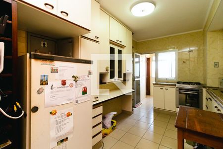Apartamento para alugar com 80m², 2 quartos e 2 vagasCozinha