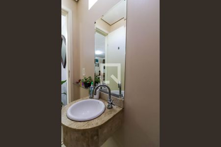 Casa de condomínio à venda com 110m², 2 quartos e 1 vagaLavabo