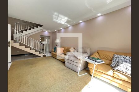 Sala de casa à venda com 3 quartos, 200m² em Vila Guarani (z Sul), São Paulo