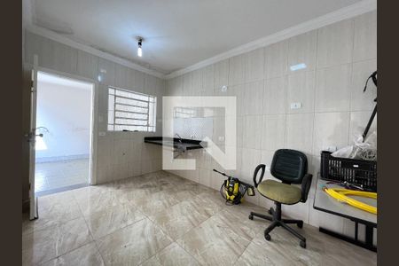 Casa à venda com 200m², 3 quartos e 2 vagasCozinha Edícula 