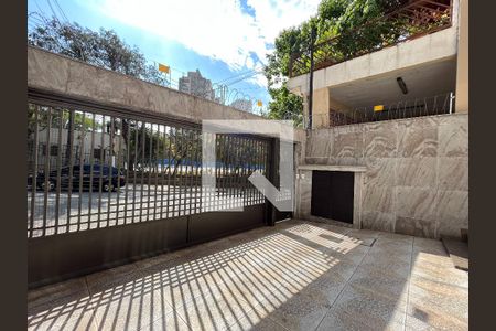 Casa à venda com 200m², 3 quartos e 2 vagasGaragem