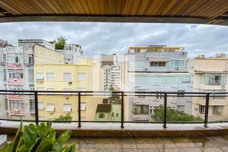 Apartamento à venda com 242m², 4 quartos e 2 vagasVista do quarto 